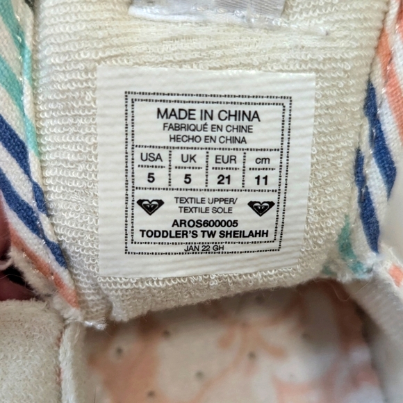 Roxy Kids Sheilahh Rainbow Stripe Sneakers Toddler Size 5 - Picture 11 of 11